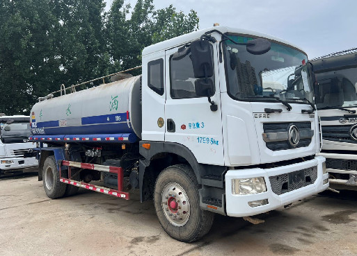 二手東風15方灑水車 二手東風15方灑水車